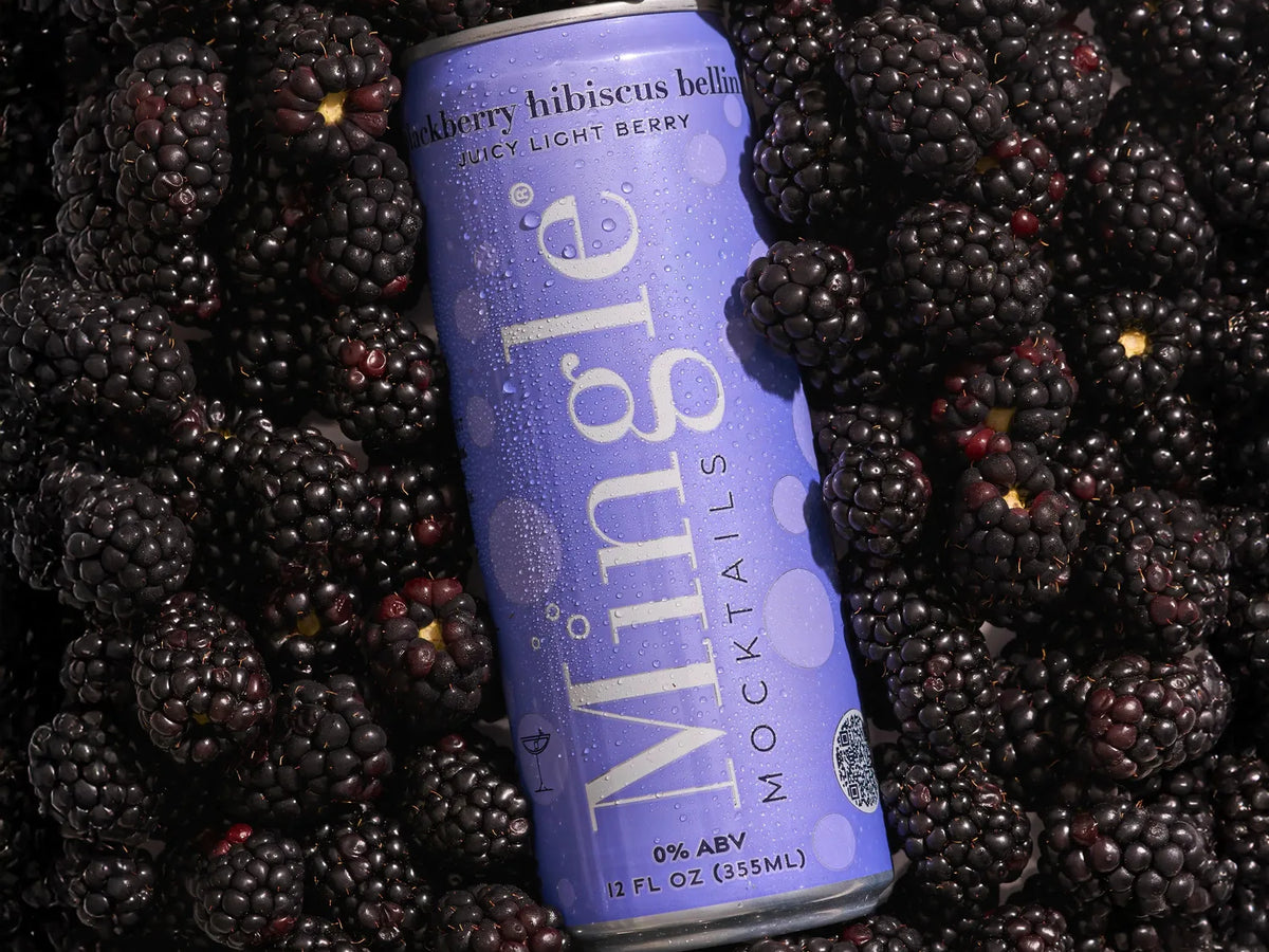 Blackberry Hibiscus Bellini Mocktail | Mingle