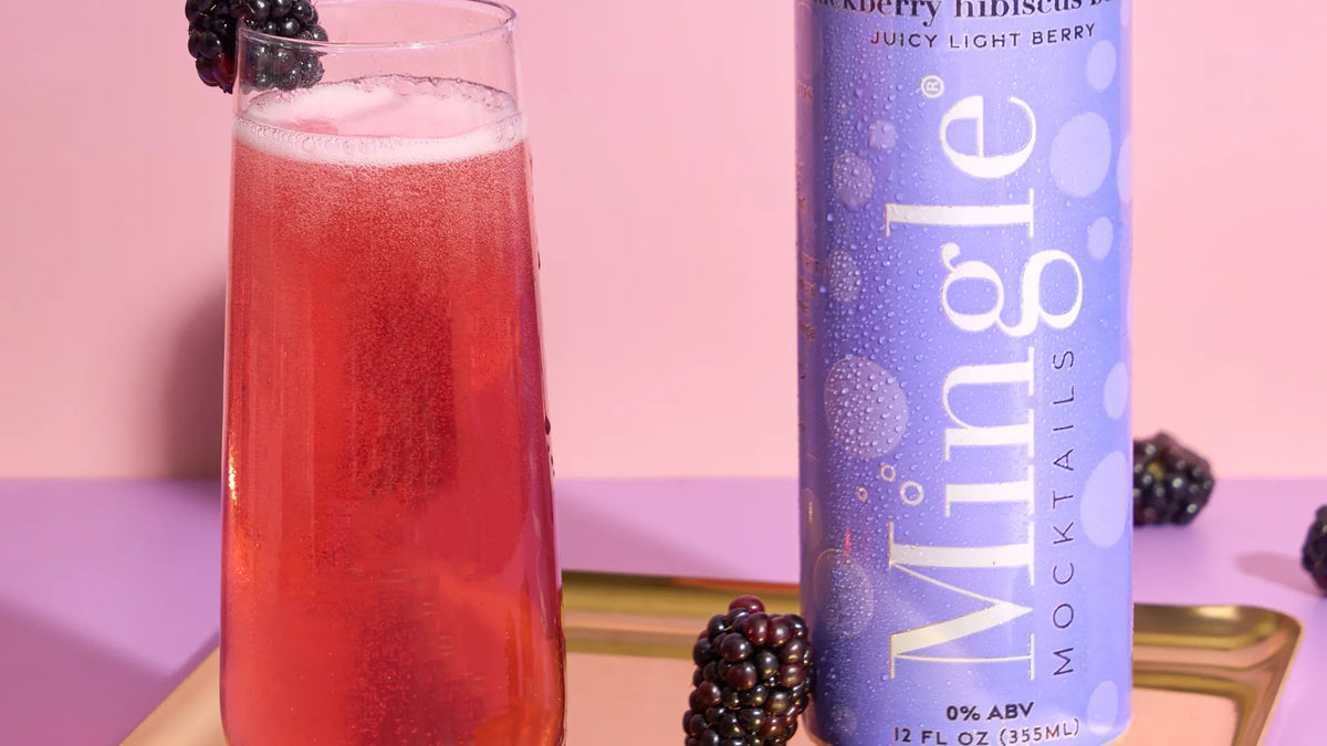 Blackberry Hibiscus Bellini Mocktail | Mingle